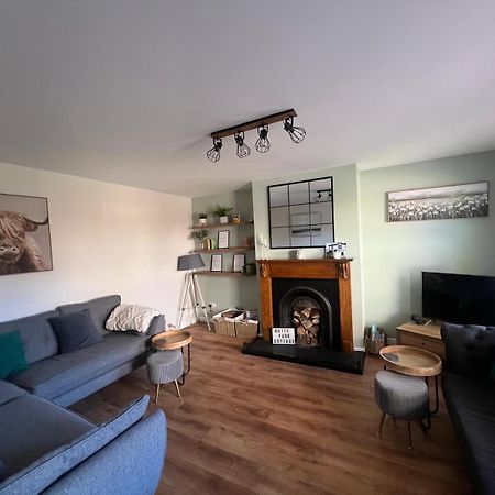 Whitepark Cottage - Your Home Away From Home バリーキャッスル エクステリア 写真